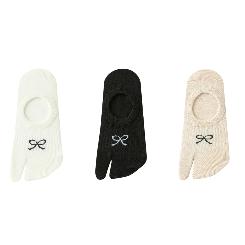 

3Pairs Cute Short Tube Two Toe Boat Socks Breathable Anti Slip Sweet Bow Socks Hosiery Invisible Split Toe Ankle Socks Summer