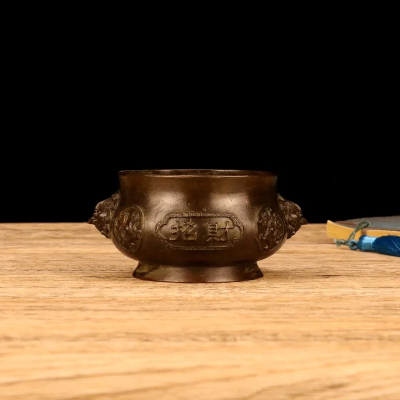 Antique copper alloy treasure beast ear-shaped incense burner, home decoration, tea table ornament, handicraft