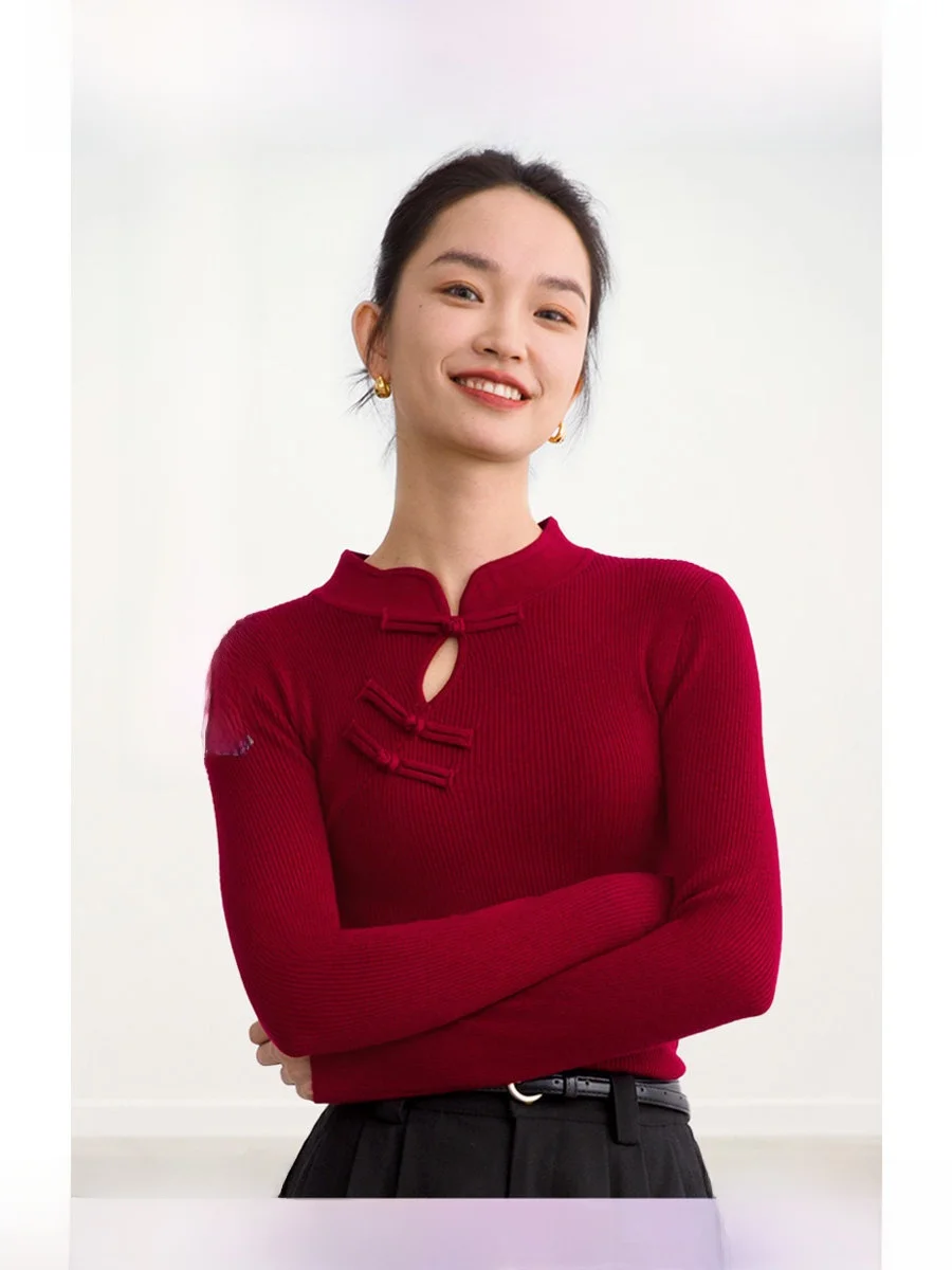 

ROCO2026 Ultrine Wool Knitted Sweater White Red Color New Chinese Sle National Trend Button Design Spring Commute Sle
