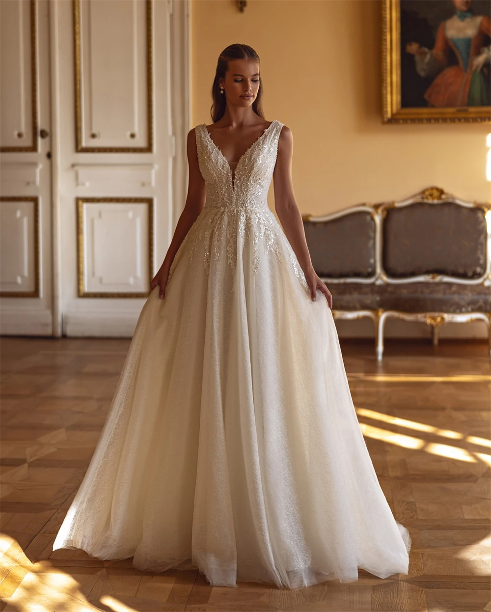 

Customized Elegant White Organza Wedding Dress Formal V-neck Sleeveless Bridal Gowns Classic A-Line Court Train Vestido De Novia