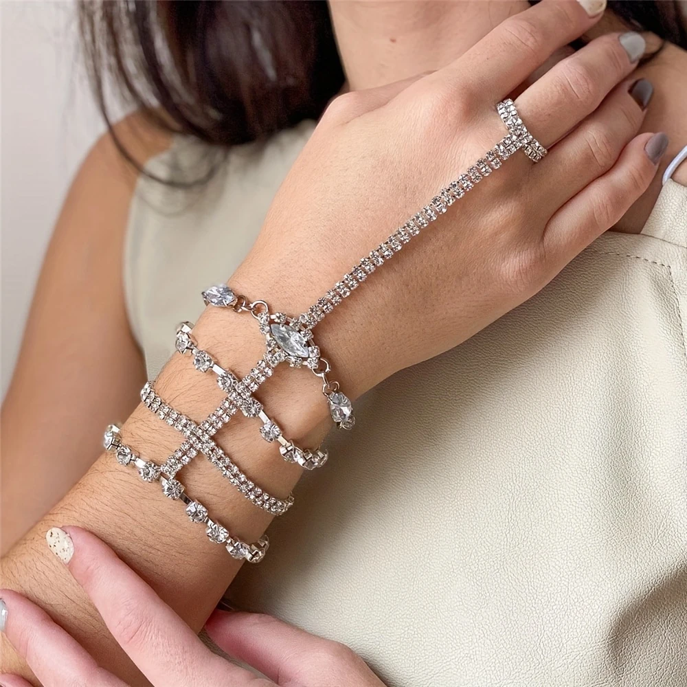 1pc Fashion Multi layered Rhinestone Bracelet Accessories Exquisite Shining Finger Chain Crystal Bracelet Jewelry Wearing