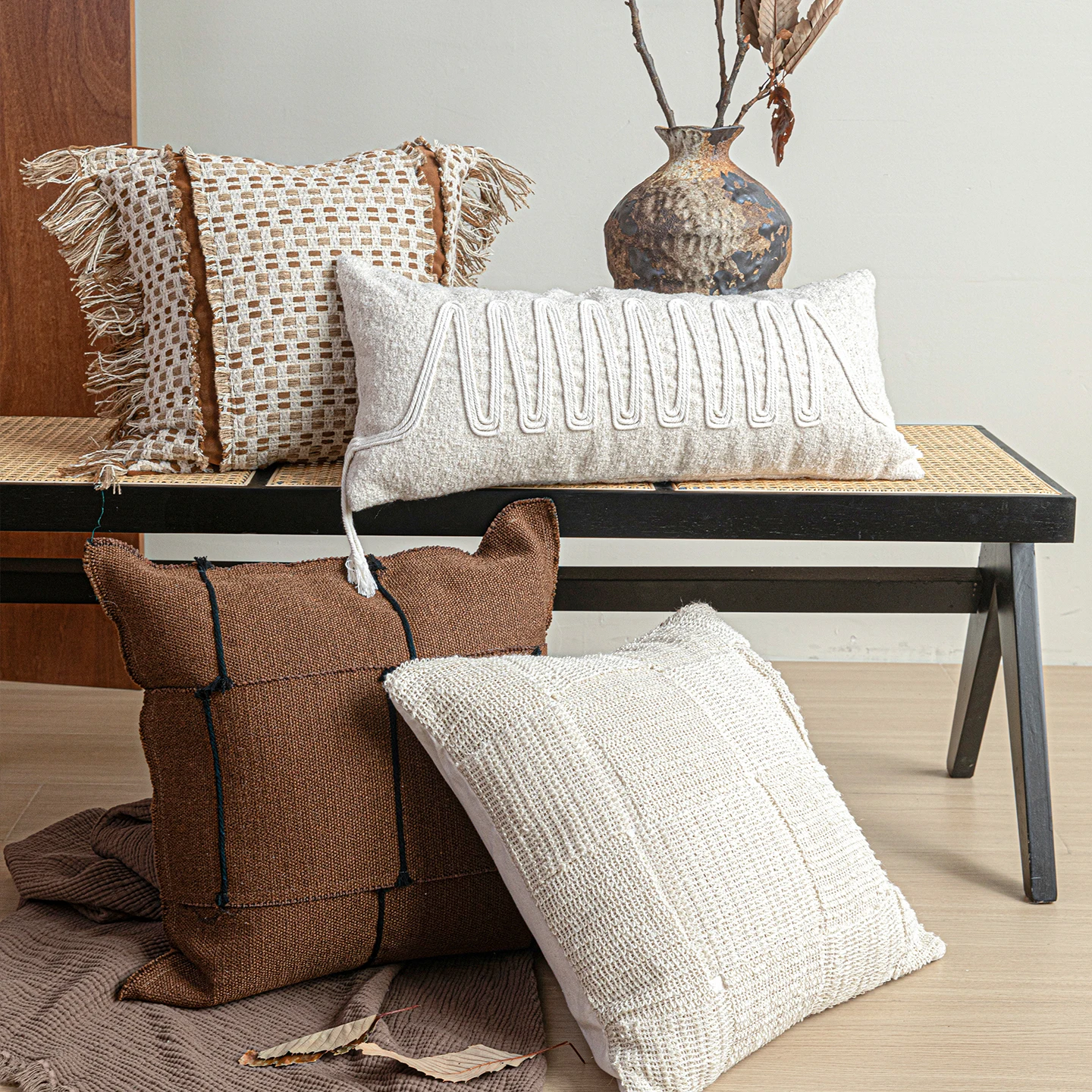 

High-End Cotton Linen Patchwork Pillow Handmade Sofa Backrest Pad Living Room Vintage Soft Decoration Pillow Villa Style