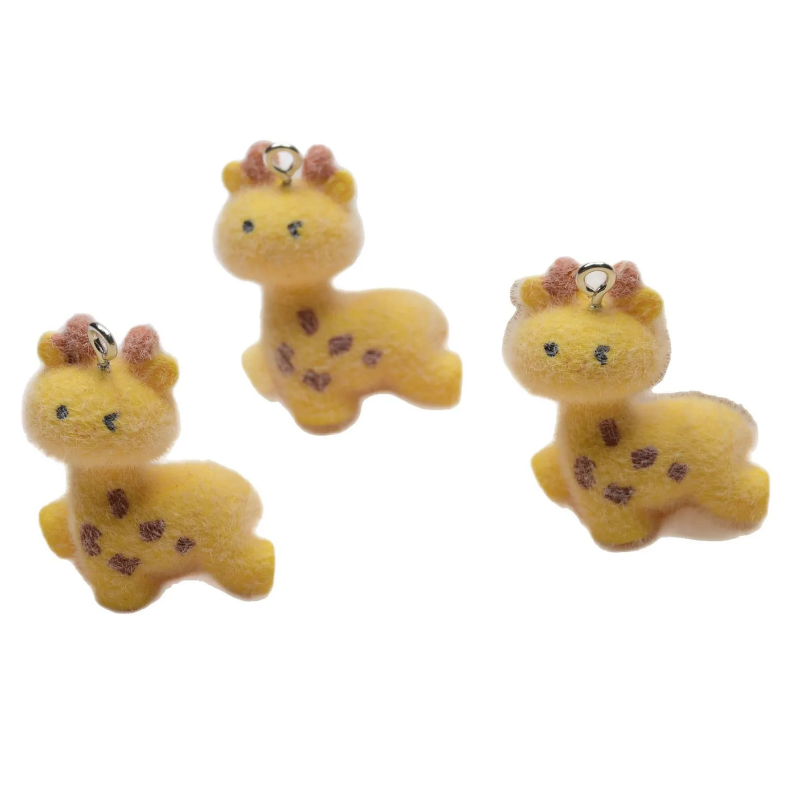 20pcs 3D Flocking resin giraffe Charms Cartoon animal Doll Pendant for necklace Keychains DIY crafts Jewelry Accessories