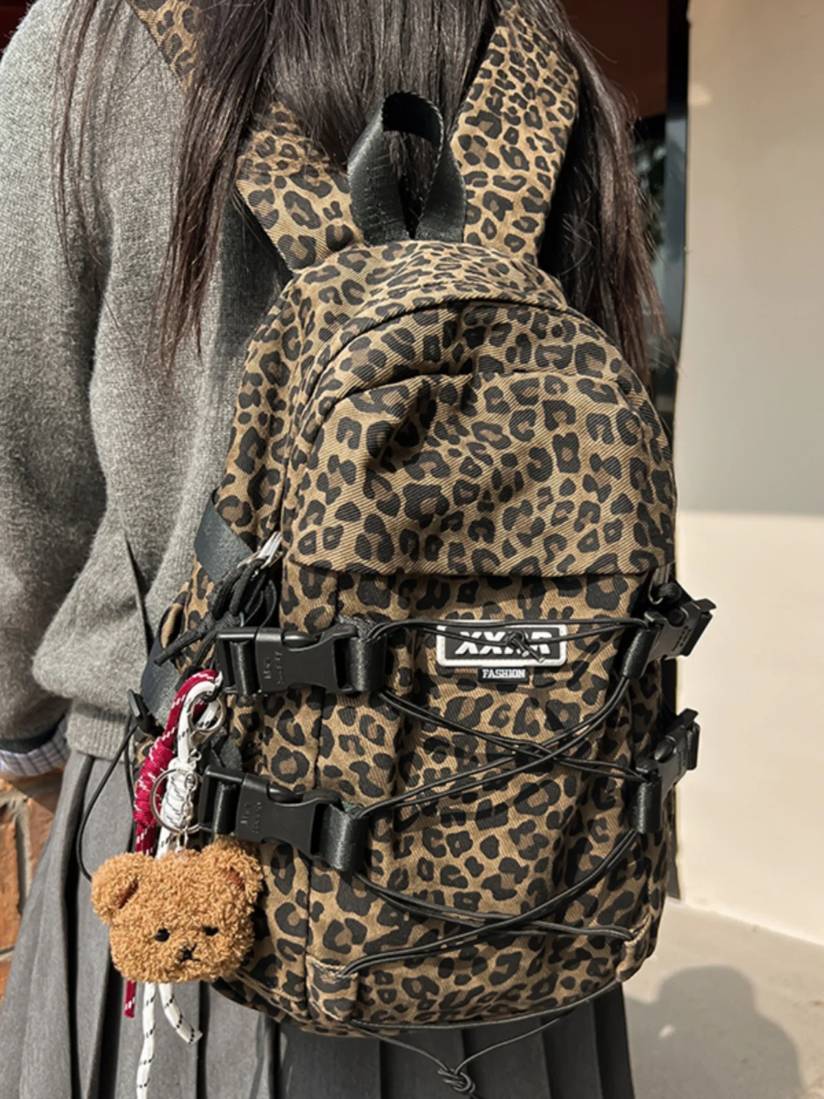 大容量学生バックパック女性のレトロヒョウ柄オルバッグダブルショルダーバッグカジュアルスクールバッグナイロン素材