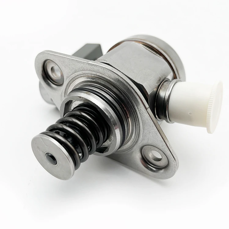 High Pressure Fuel Pump for Audi A3 A4 B8 A5 TT 1.8T 06H127025M 06H127025Q 06A127026A 06H127025K