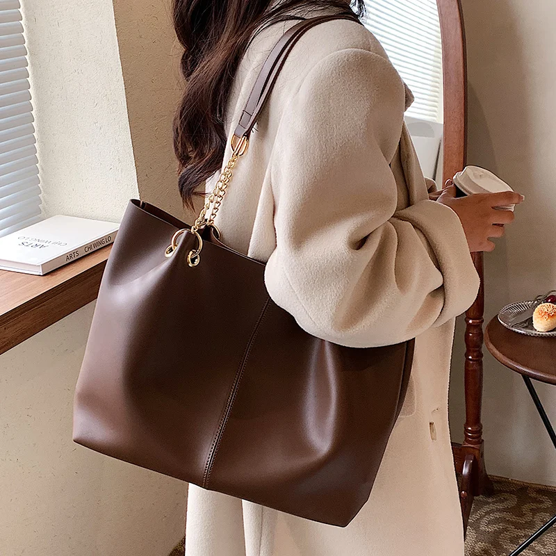 Women\'s Large Capacity All-Match Handbag 2022 New Fashion Autumn Winter Texture PU Chain Shoulder Bags Commuter Tote Bag