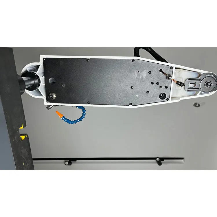 M6-M48 Automatic Lubrication And Cooling Cover Dust Proof Serve Motor Cnc Tapping Machine