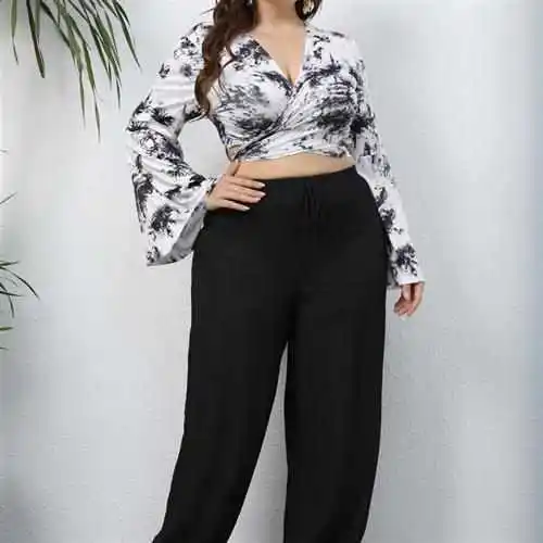 

Облегающая женская осенняя футболка с длинным принтом и рюшами, хлопковая 00% внутренняя одежда, повседневная длина Seven Sve