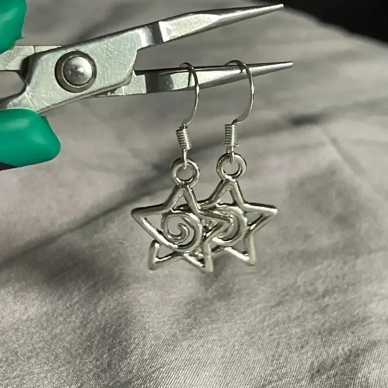 Y2k Personalized Pentagram Swirl Silver Color Earrings Women Fashion Party Vacation Sweet Cool Hottie Jewelry Accessories