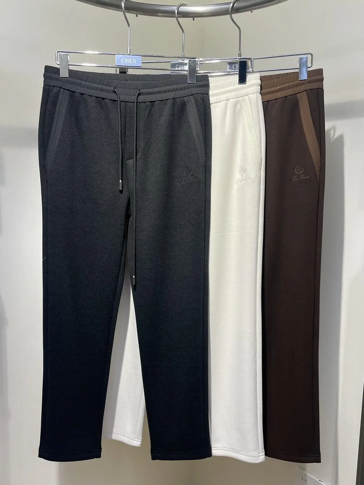 

Spring Summer New Men's Slim Fit Straight Leg Casual Pants Elastic Waist Sweatpants Simple Versatile Long Trousers