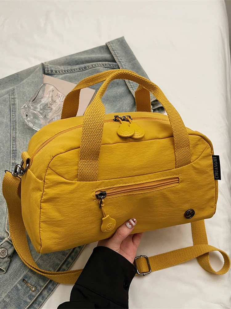 

New Nylon Women's Handbag Lightweight Large Capaci Waterproof Crossbody Bag Casual Faion Simple Sport Leisure Bag