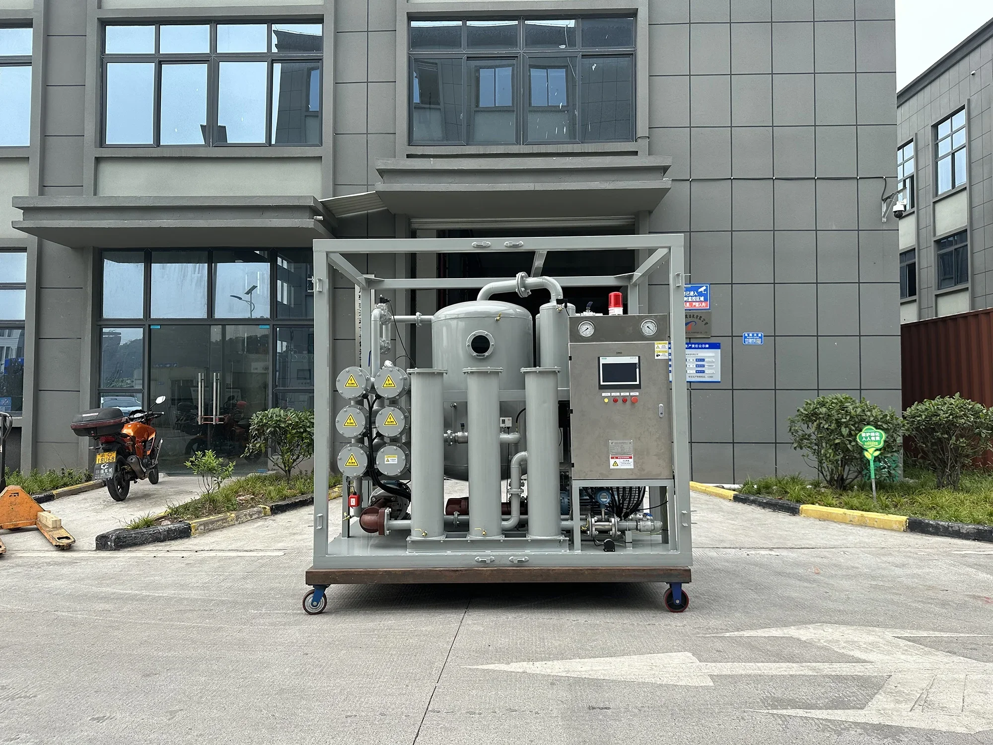 Vacuum Unit Oil Filling Machine for Transformer / Double Stage Vacuum Transformer Oil Purifier