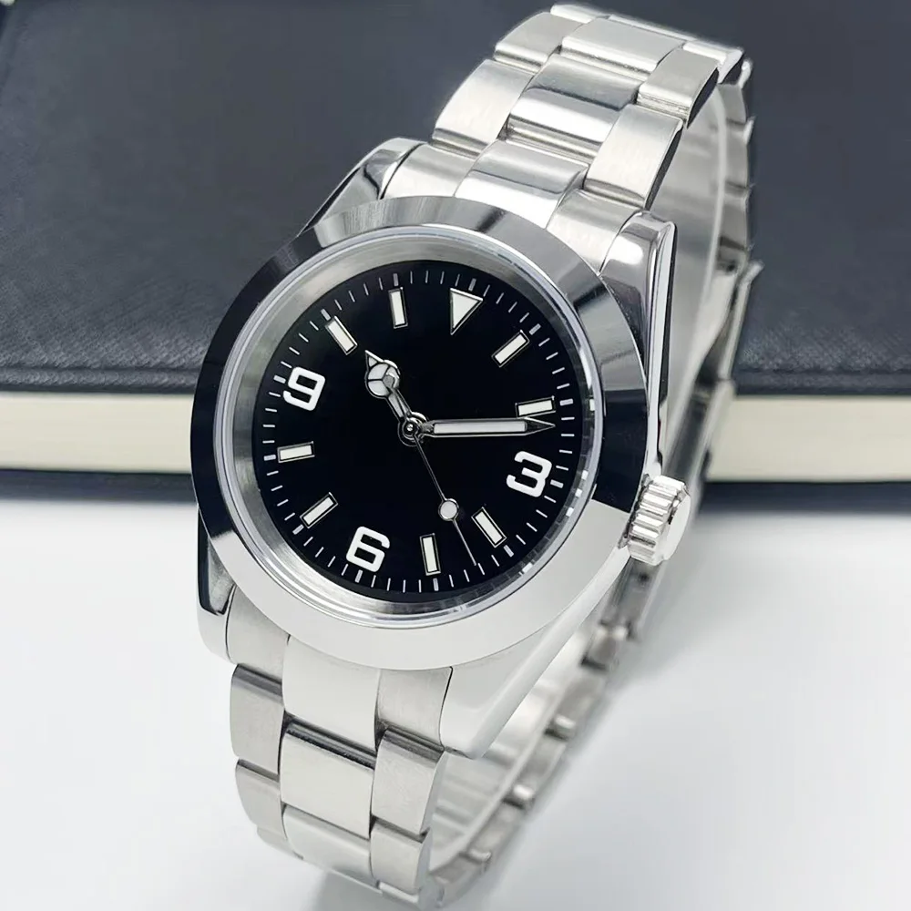 

39mm MIYOTA 8215 mechanical watch with dial. Stainless steel men's watch. Sapphire glass men's and women's watch.