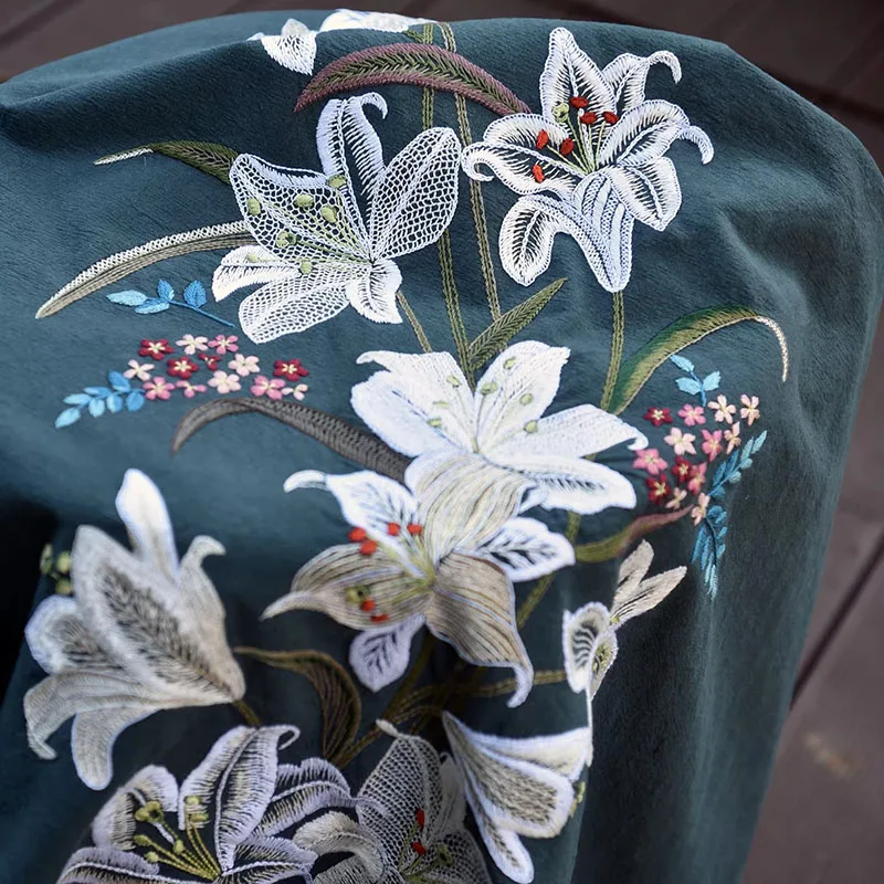 All-in-One Embroidery Kit for Home Decor DIY Handmade Floral Picture with Hoop & Instructions Gift & Relaxing Craft for Beginner