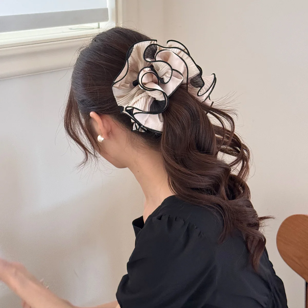 Super Fairy Pleated Wooden Ear-shaped Scrunchies Women High-end Multi-layer Hairbands Sweet Ponytail Holder Styling Accessories