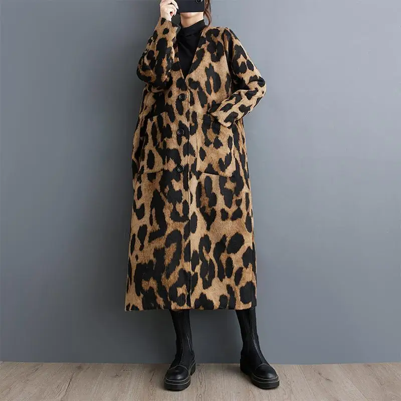 Рисунок 6 - Женская одежда, осенний свободный