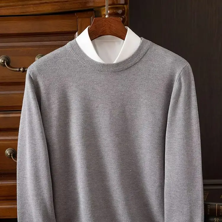 سترة رجال الأعمال فضفاضة كبيرة الحجم طاقم الرقبة الخامس الرقبة سلسلة سترة بلون بسيط دافئ محبوك القميص السفلي