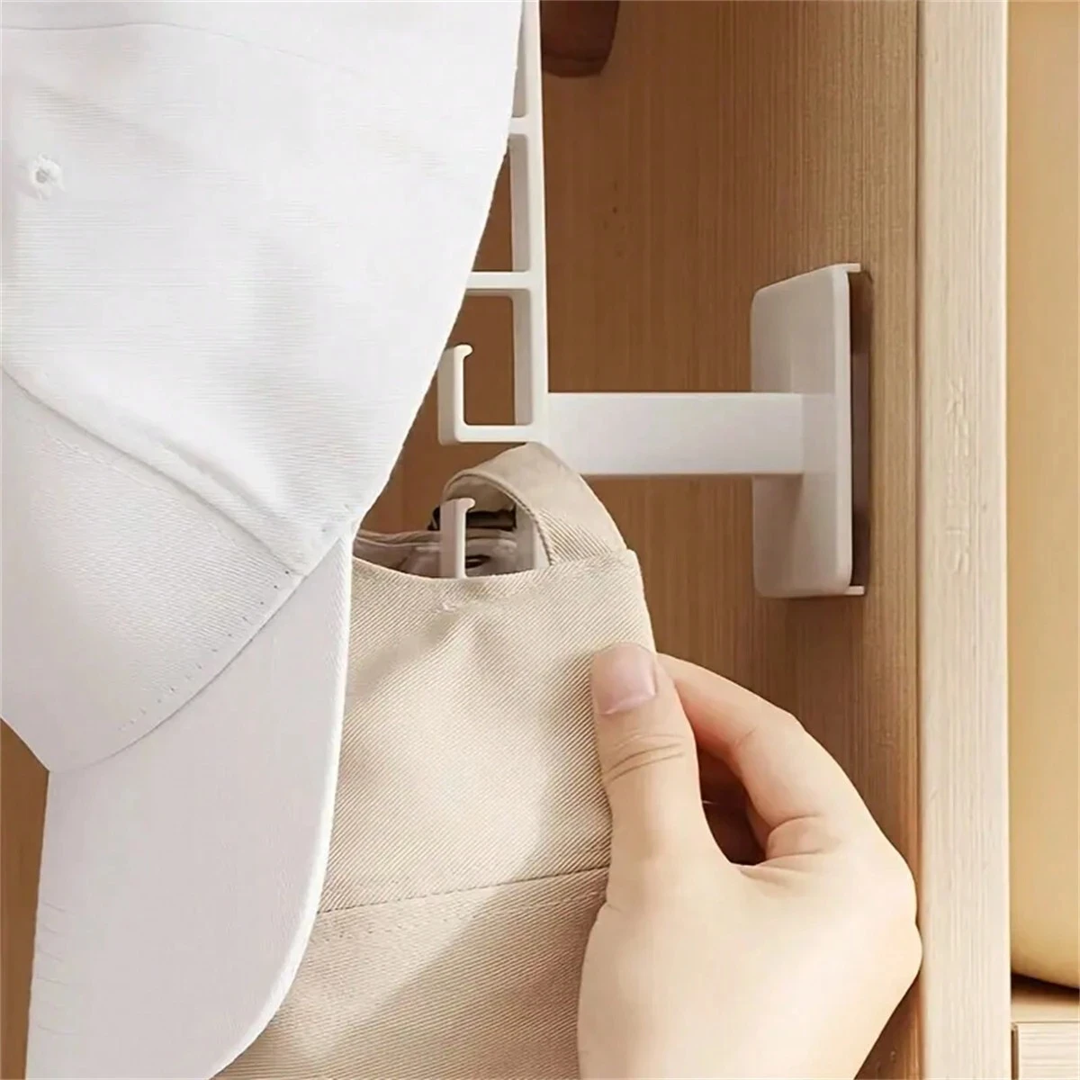 1/2/4Pcs Punch Free Hat Hanger L-shaped Wall Mount Holder Multifunctional 6 Hooks Rack for Clothes Baseball Cap Storage Tool