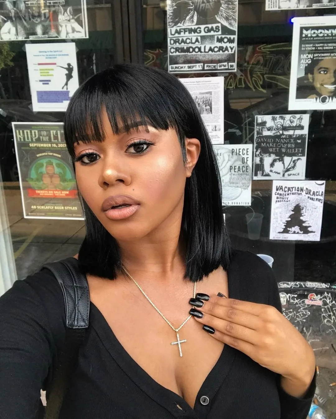 

180% Density Straight Bob Wig With Bangs Short Full Machine Made Human Hair Wig Natural Bob Human Hair Wig With Bangs For Women