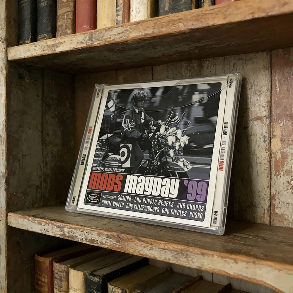 

CD Live Recording of The Performance Held At The Forum in London To Commemorate The 20th Anniversary of The 1979Mod Revival Wave