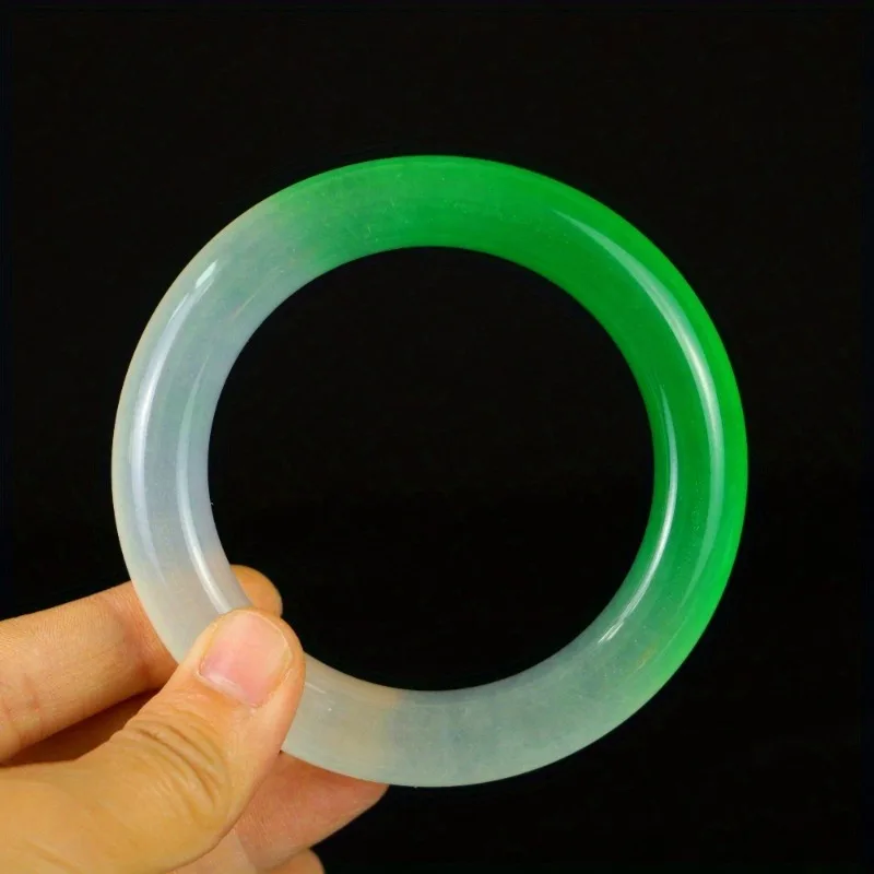 

Natural High Ice Quartzite Jade Fashion Versatile Bracelet