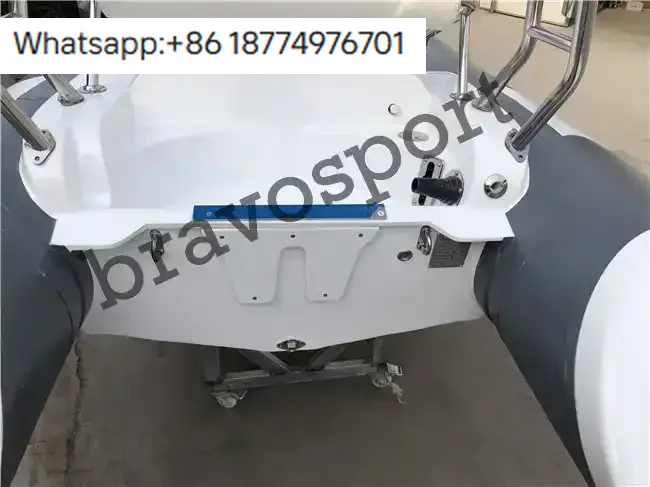 

Hot Selling 3.9 Meters Fiberglass Rigid Hull 13ft Inflatable Rib Boat with Teak