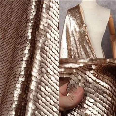 

Трехмерная зашифрованная металлическая текстура, ткань в виде рыбьей чешуи, высококачественная сетчатая вышивка бисером, дизайнерская ткань для сцены, одежды