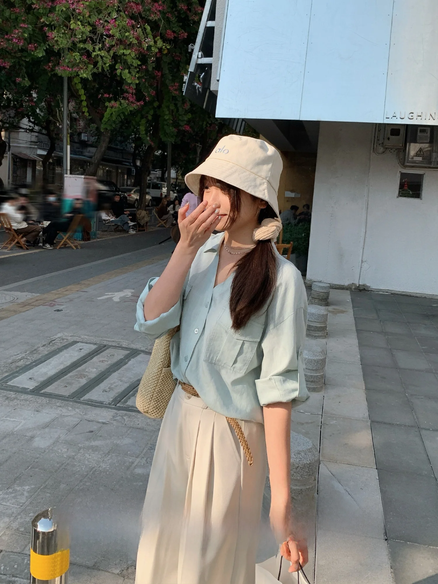 

Women's Long Sve irt Ele Design Casual Sle Loose Fit Button up Top in Viscose Fiber Spring Collection White Enhancing