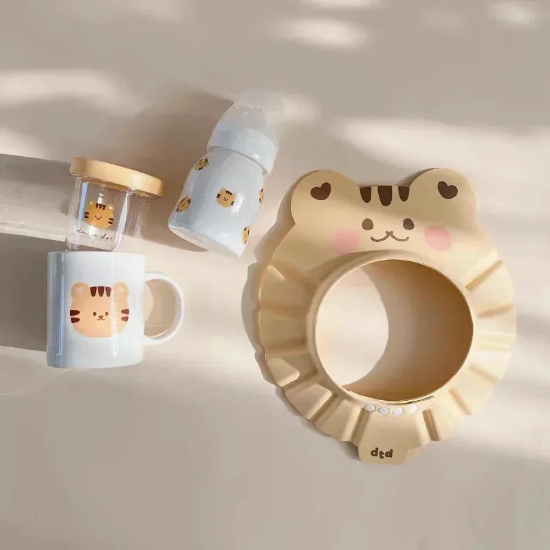 Cuffia da doccia regolabile con orso carino, protezione per gli occhi del bambino, protezione per le orecchie, protezione per il bagno infantile, cappello per lavare i capelli morbidi