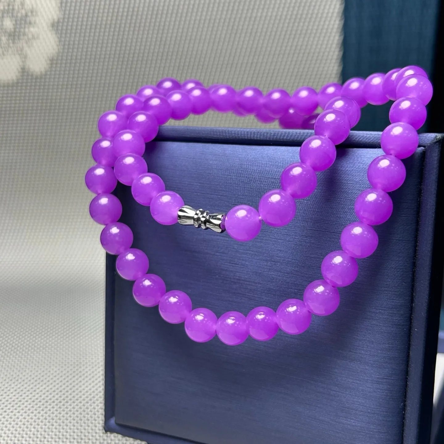 

AAA Real Natural Ice Myanmar Beads Jade jadeite Necklaces & Pendants 8MM