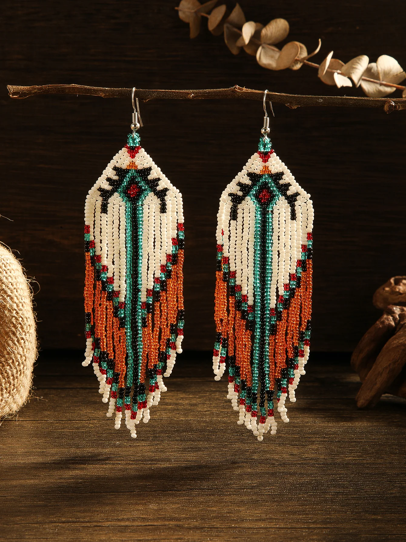 1 pair of women's fashionable bead earrings with Bohemian style glass beads and hand woven beads suitable for daily versatility