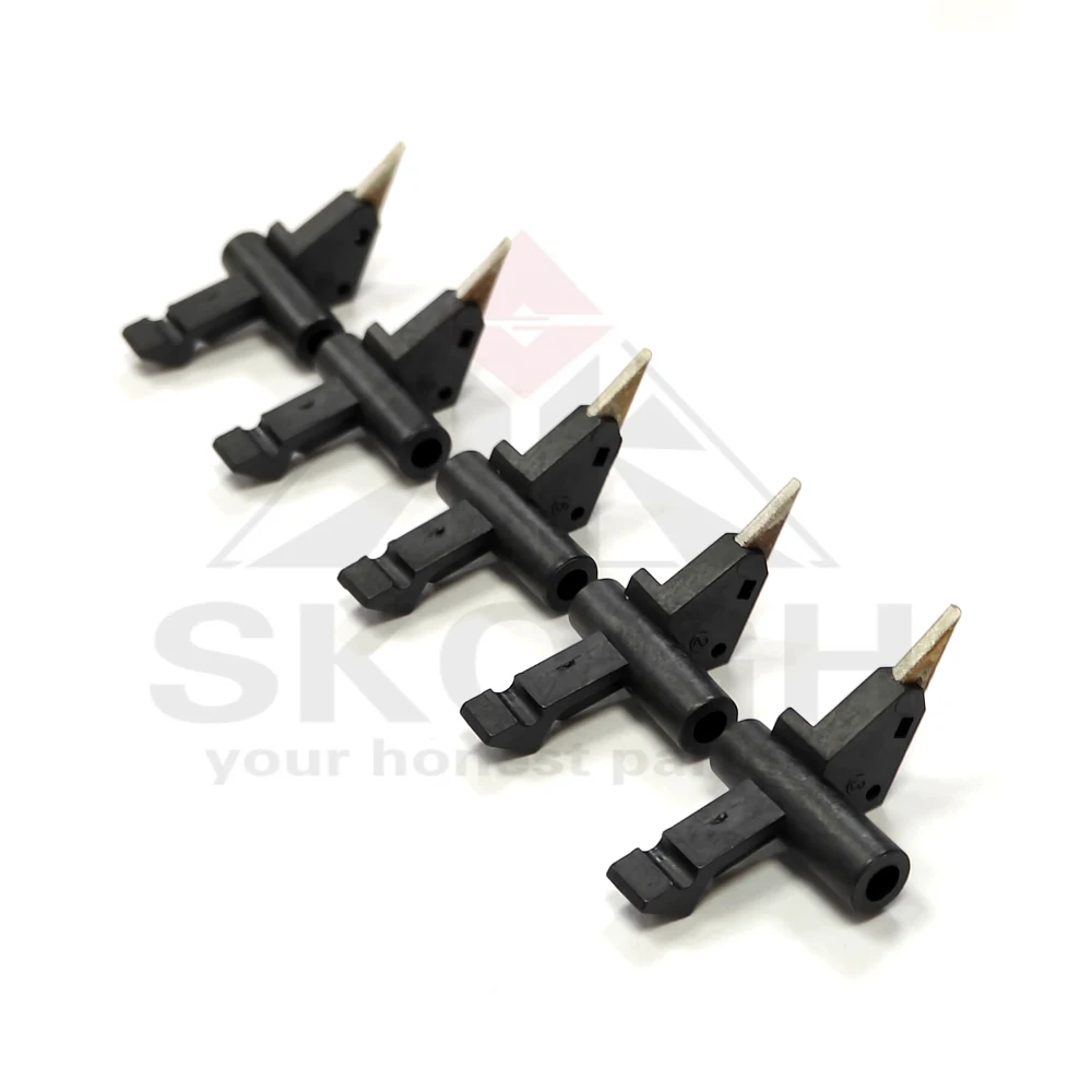 

A797R70400 Верхний захватный палец (захват) для фьюзера Konica Minolta Bizhub C224 C284 C364 C454 C226i C360i C266i C308 C368 C458 C558