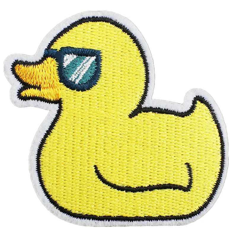 Hot 1pcs Patch Yellow Duck Dog Stickers Iron On Patches for Clothing Sewing Embroidery Fusible Applique Badge Decoration Stripes