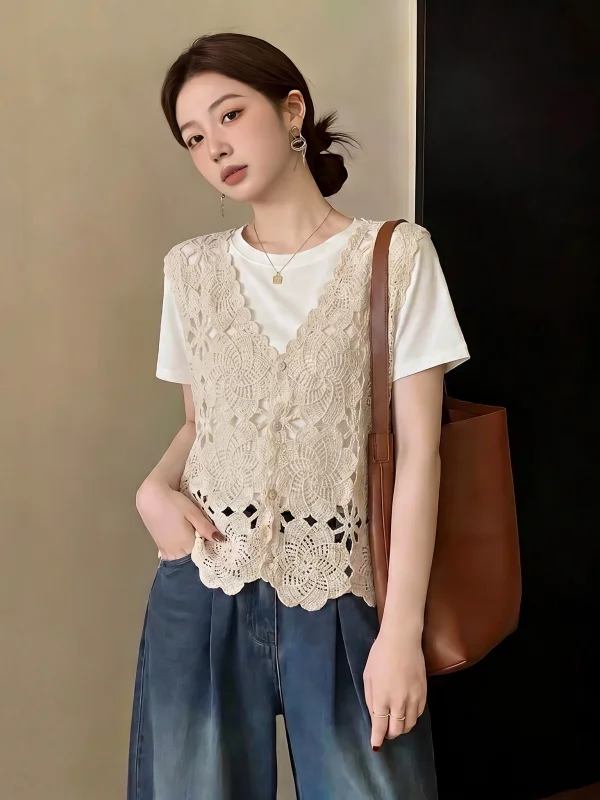 

Bohemian Lace Hollow out V-Neck Shoulder Length Vest Women's Summer New plus Size Sleeveless Top Layering Fashion Trend