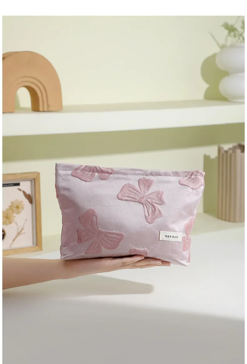 Makeup Bag Large Checkered Cosmetic Bag Capacity Travel Toiletry Bag Cute Makeup Brushes Aesthetic Accessories Storage Bag