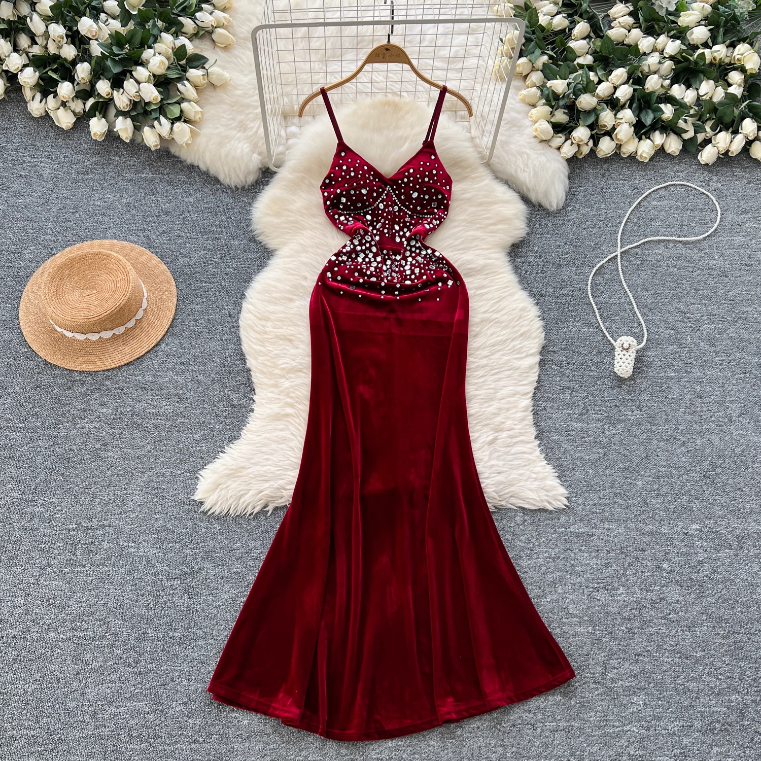 Elegant V-neck Vintage Sleeveless Chic Rhinestone Slim Straps Velvet Mermaid Dresses French High Street Evening Autumn Clothing