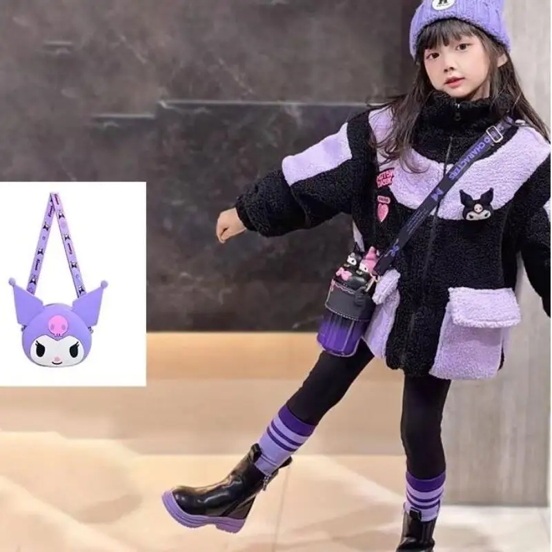 

Бархатное пальто Kuromi с героями мультфильмов для девочек Sanrio, детская модная уличная куртка Kawaii, утепленная теплая осенне-зимняя одежда, подарок для девочек