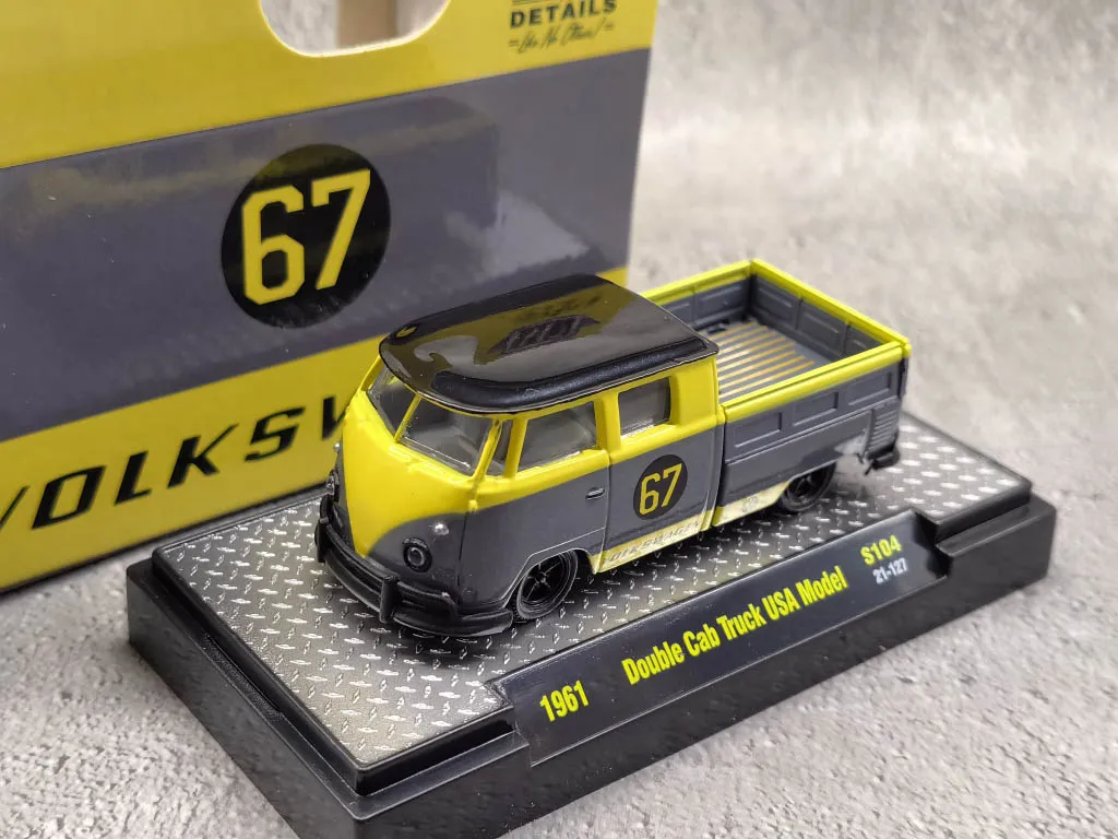 

M2 Machines 1/64 1961 Double Cab Truck USA Model Die-cast Alloy Car Model Collection Gift Toy