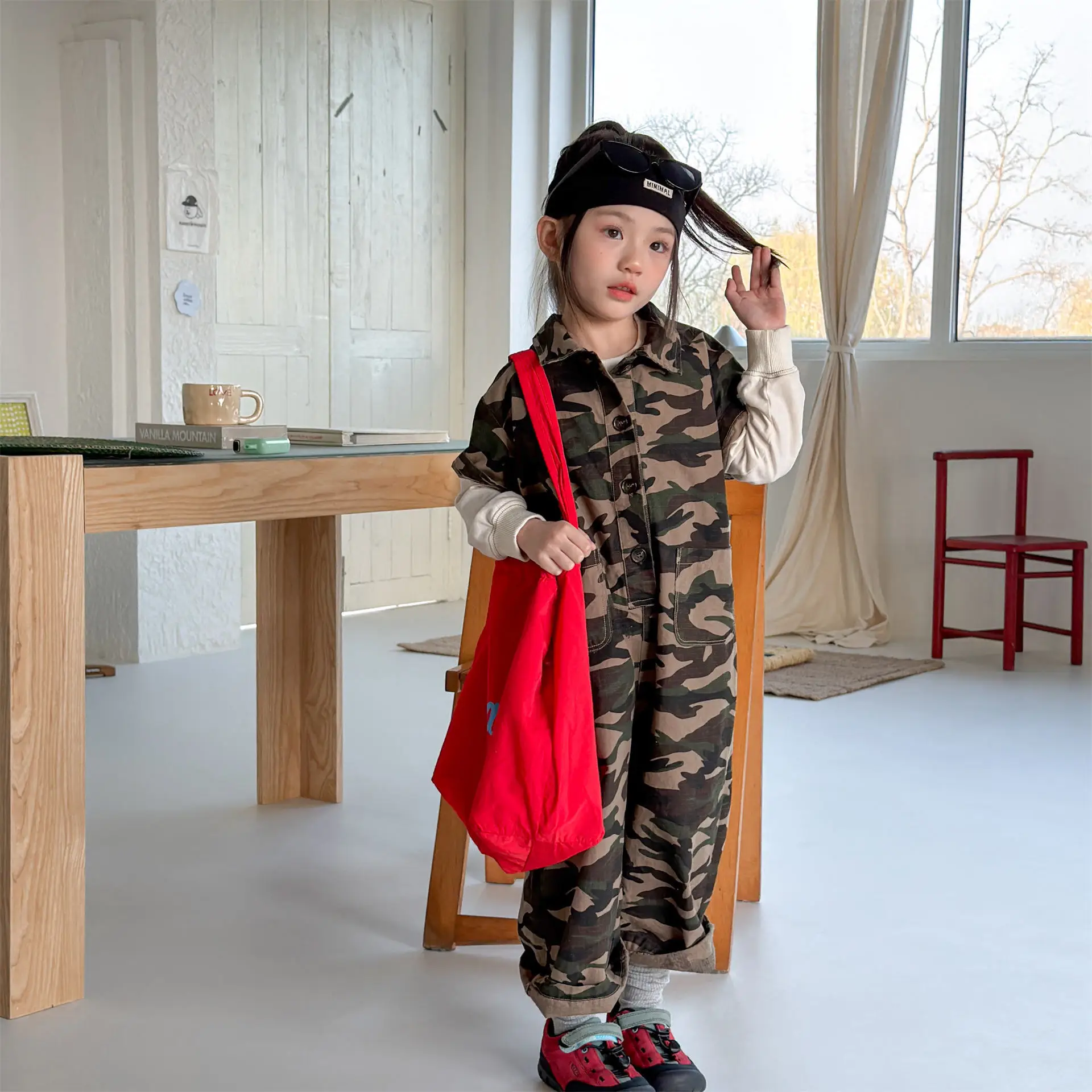 2026 Spring New Children Denim Jumpsuit Fashion Girls Jeans Kids Loose Trousers Baby Casual Overalls Toddler Clothes