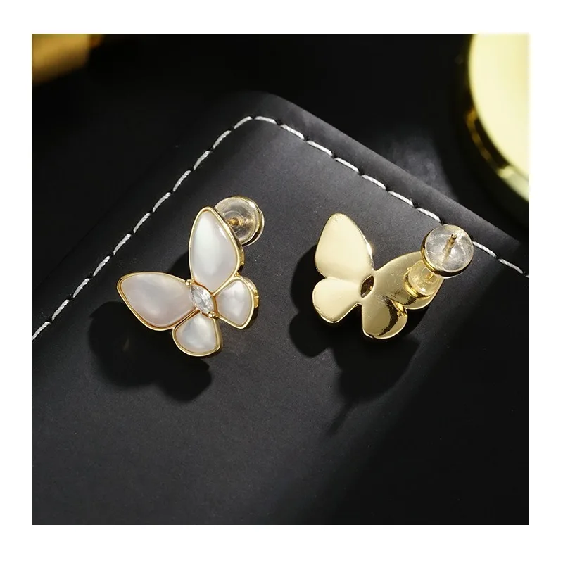 

Needle Fresh, Sweet and Cute Wind Natural White Fritillary Temperament Light Luxury Simple High-grade Butterfly Stud Earrings