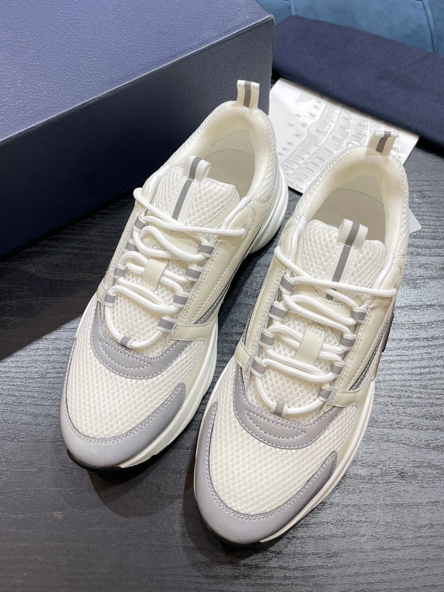 Unisex Casual Running Shoes Thick Bottom Dad Sneakers Fashionable Couple's Low Top Breathable Sporty Flats for Men And Women