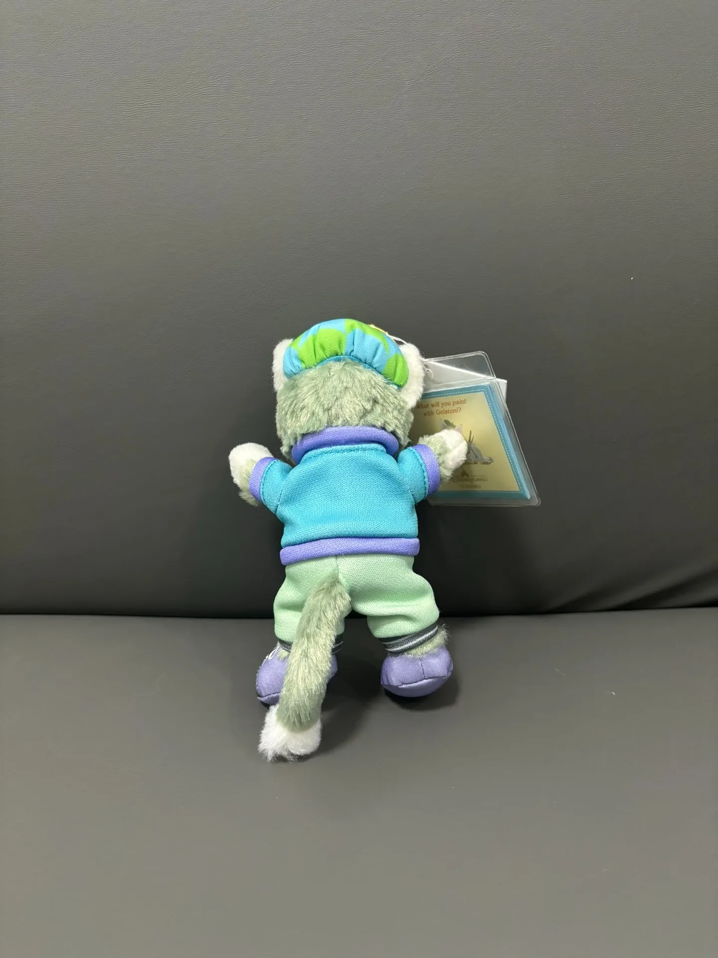 Hong Kong Disneyland 2022 Spring: Duffy's Friend Gelatoni Plush Toy Keychain - Gift and Souvenir view 4