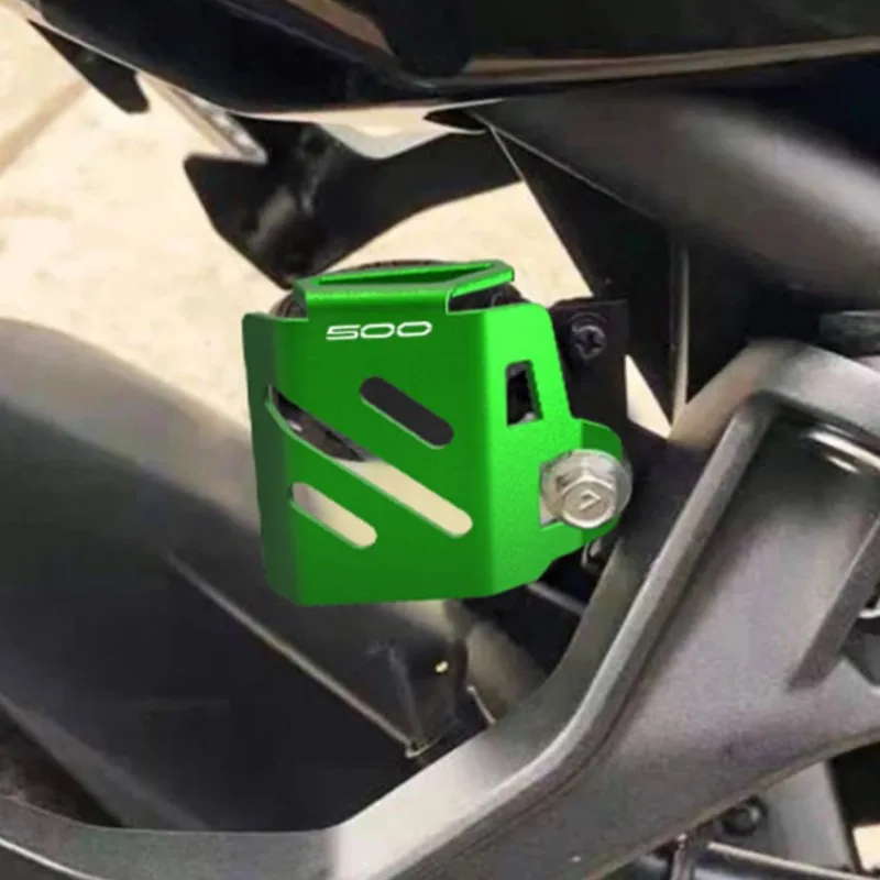 

For Kawasaki Z500 Z 500 Ninja 500 Ninja500 2024 2025 Motorcycle Accessories Rear Brake Fluid Reservoir Protector Guard Cover Cap