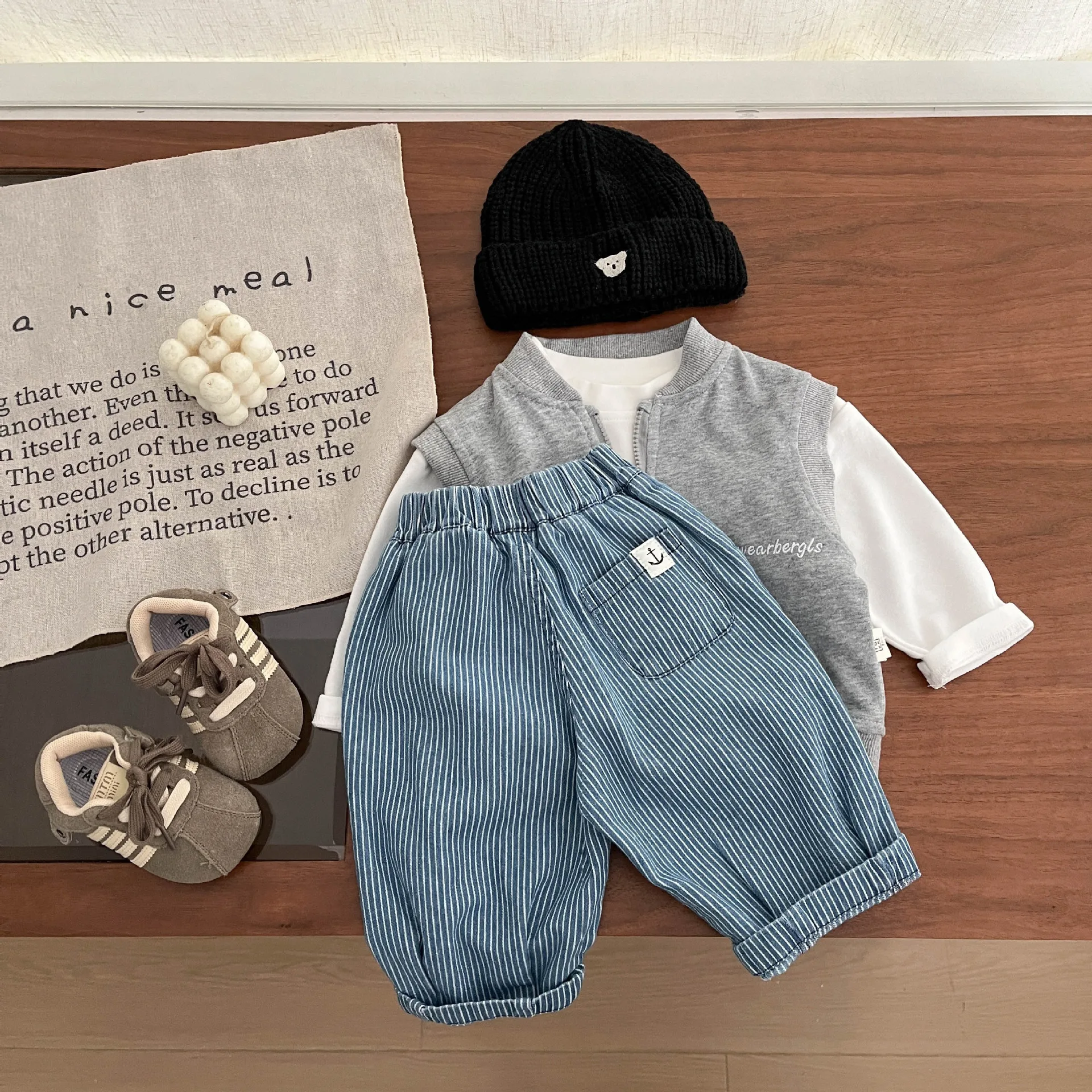 

Children 1-3Y Boys Pant New Autumn Loose Kids Baby Boys Trouser Fashion Vertical Stripes Elastic Waist Toddler Girls Jeans