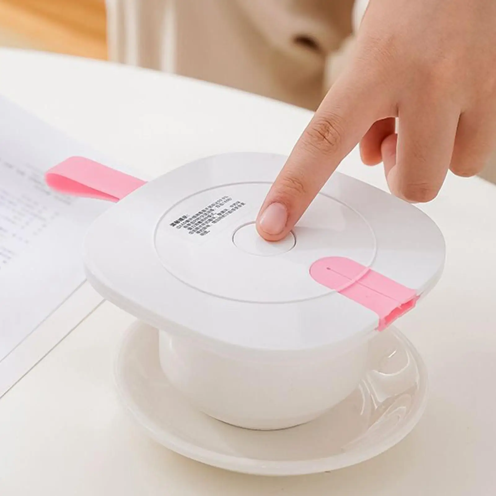 معقم محمول غطاء غطاء تصميم LED الأشعة فوق البنفسجية ضوء 7100mAh مضخة الثدي معقم للزجاجات القدح كوب عضاضة أجزاء مضخة الثدي