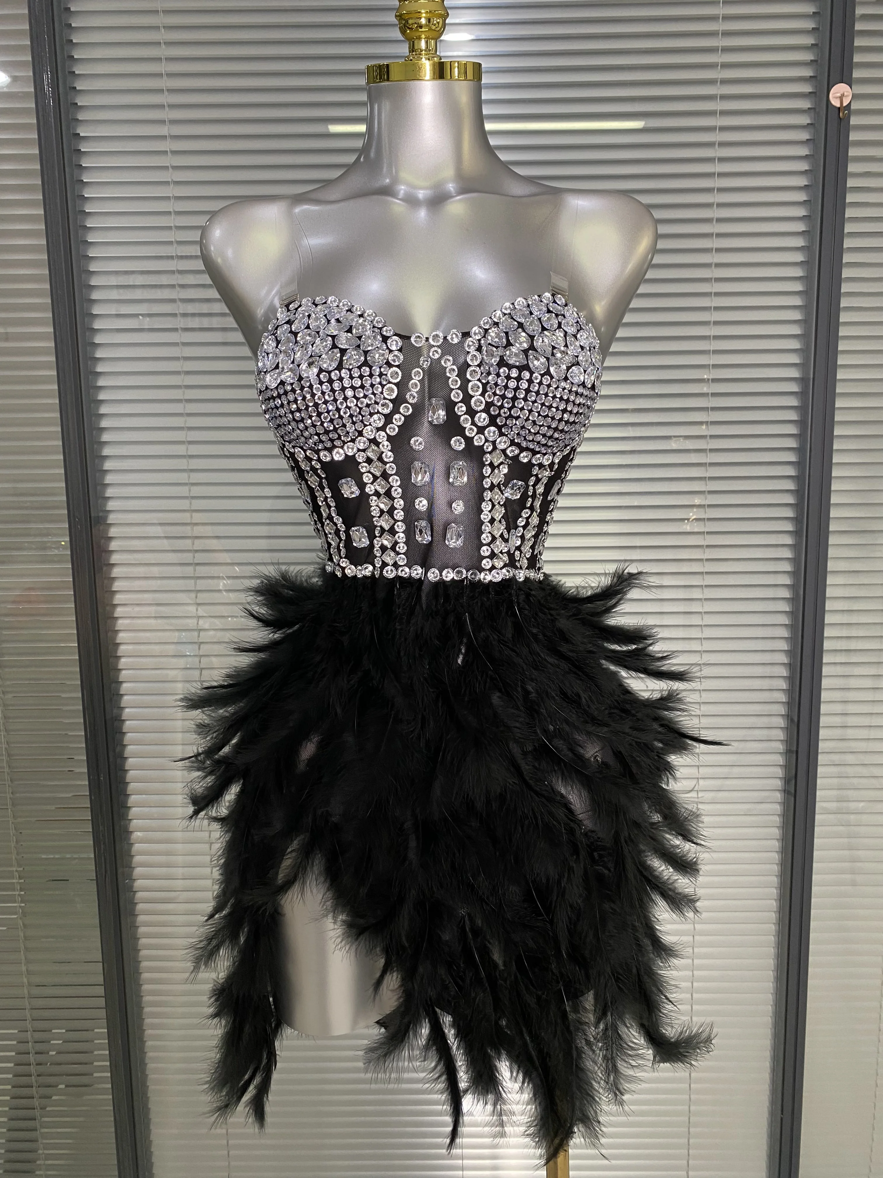 فستان نسائي مثير مزين بأحجار ا - مراجعة Sparkly Rhinestone Club Party Dress وسعره