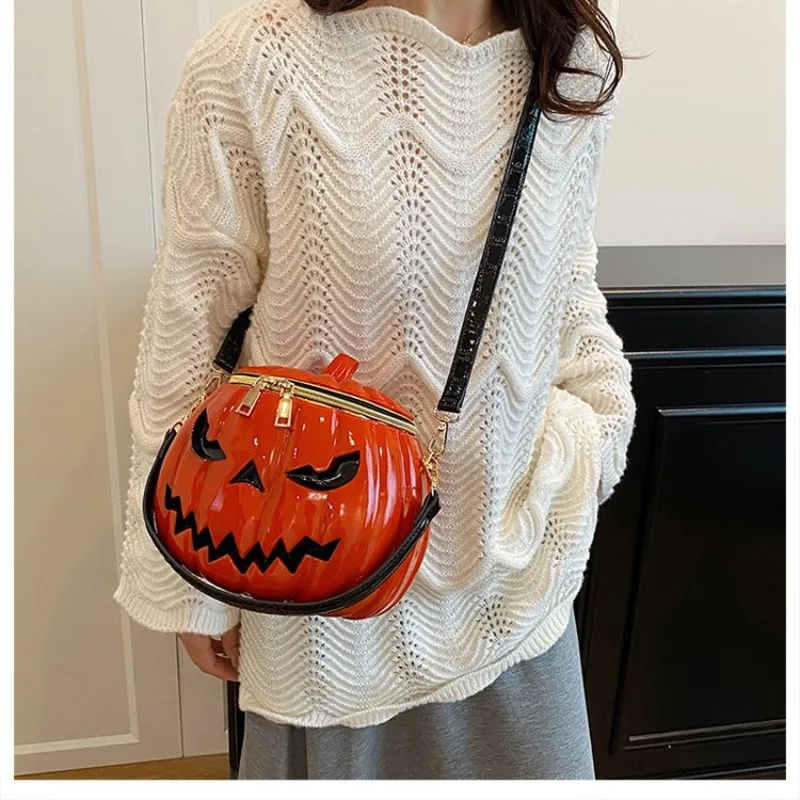 

Сумка в форме тыквы на Хэллоуин, женская сумка через плечо большой вместимости, креативный, необычный и милый дизайн, легкая и прочная.