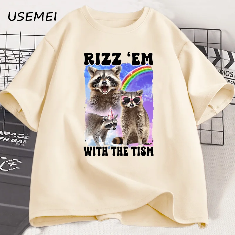 

Rizz Em with The Tism Raccoon Funny Meme T-Shirt Women Men Harajuku Cotton Short Sleeve Tees Mens Designer Clothes Streetwear