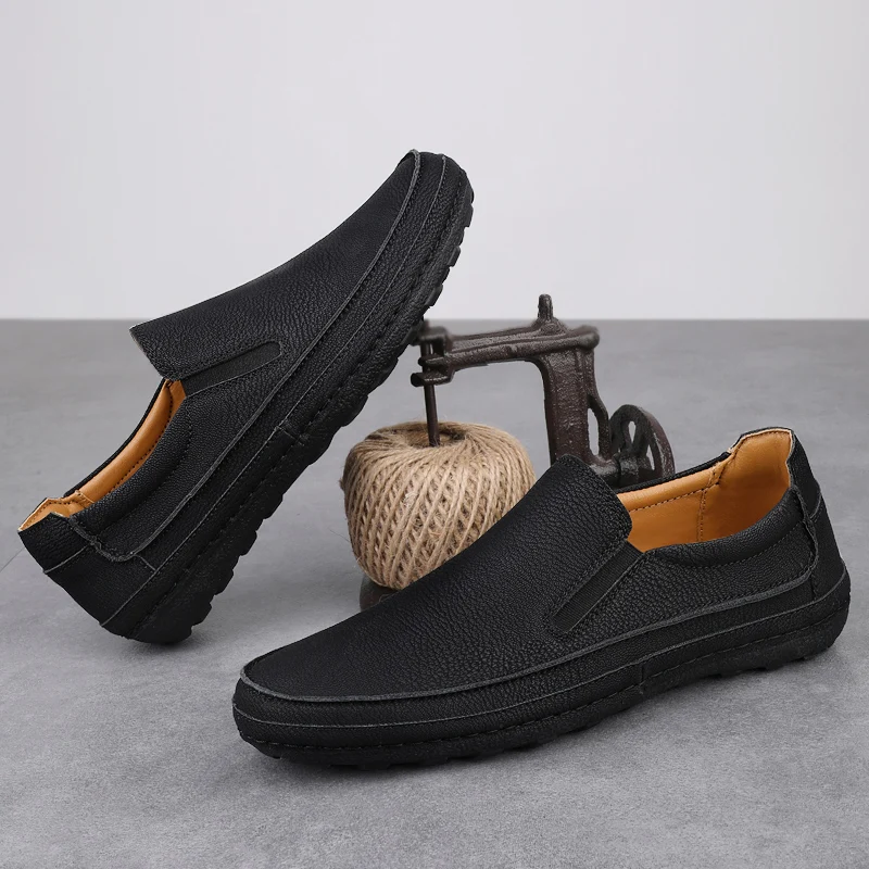 عالية الجودة رجل أحذية مشي فاخر الرجال حذاء كاجوال جلد حذاء رجالي اليدوية الشقق الانزلاق على الشقق رجالي الانزلاق على Mocasines