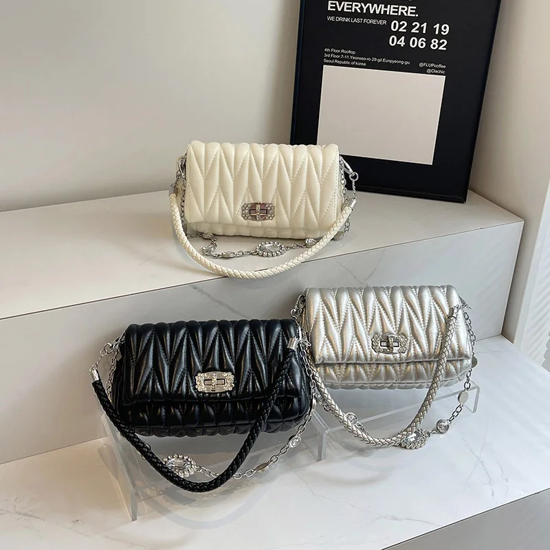 2025 High-value Cloud Bag | Rhinestone Chain Armpit Bag, Fluffy and Exquisite Small Square Bag